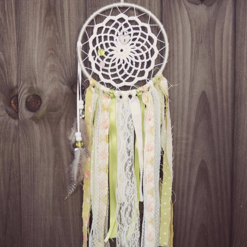 Whimsical 5" Green Heart Charm Doily Dreamcatcher